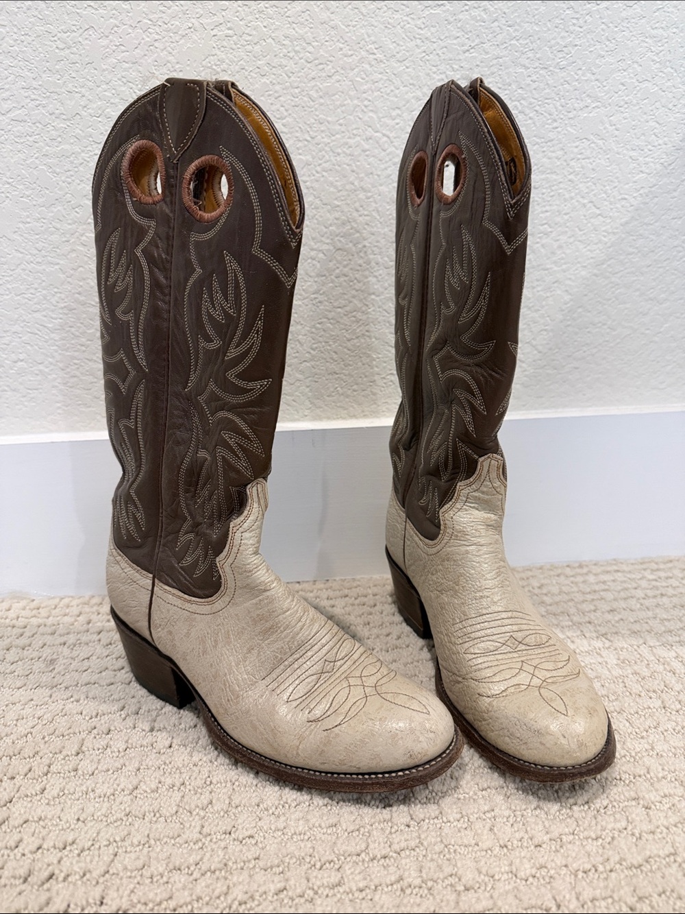 Justin Boots Brown Shaft with Cream Foot Women’s Western Heeled Boots